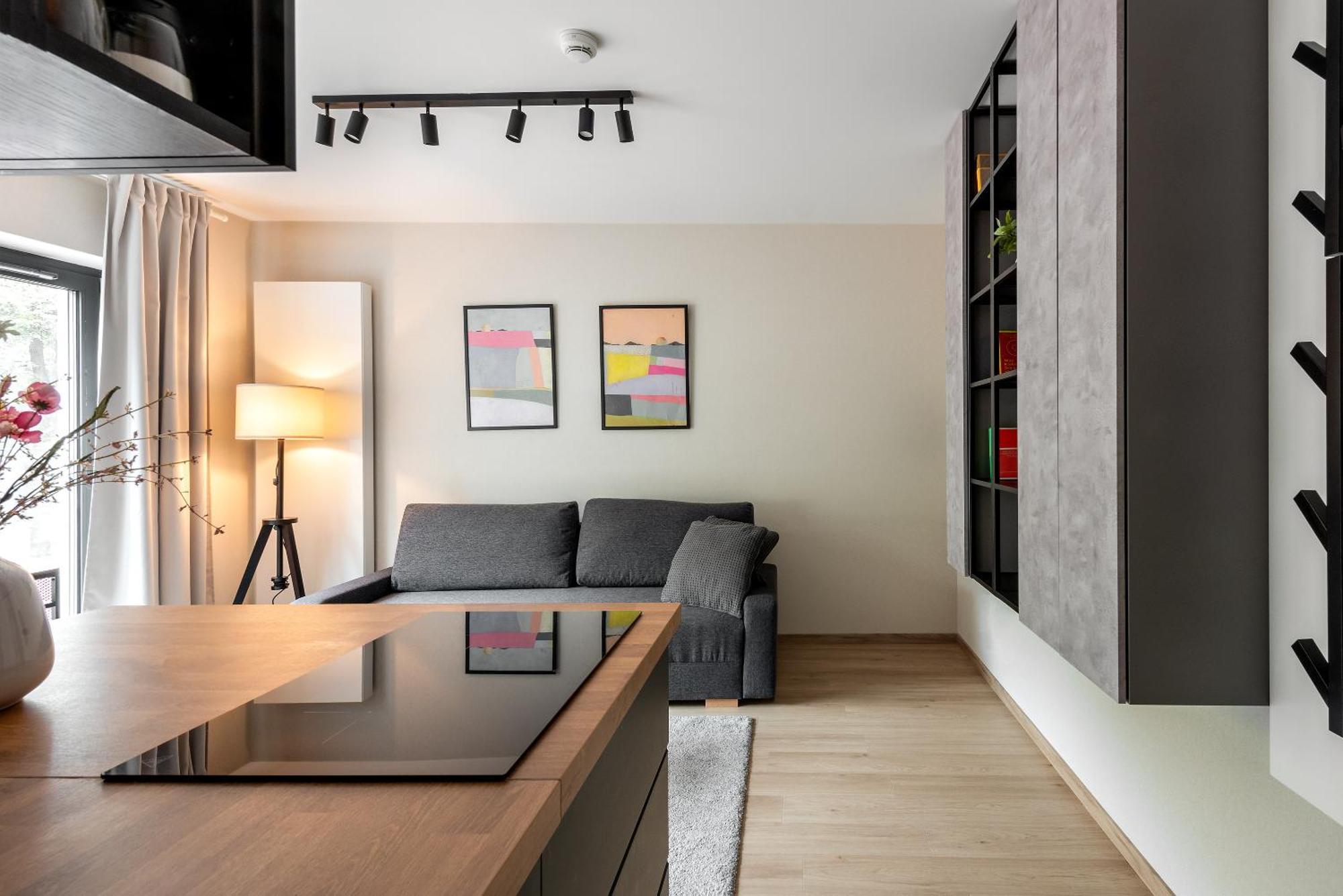 Iron Apartments Красков Екстериор снимка