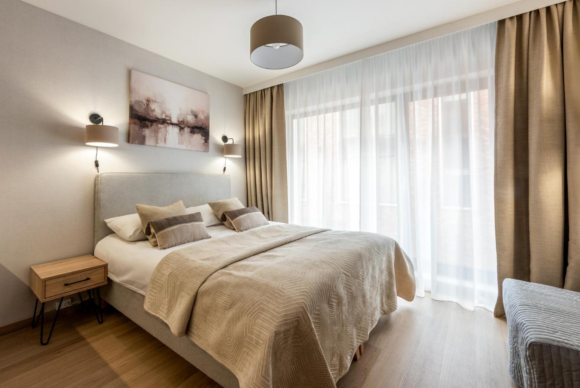 Iron Apartments Красков Екстериор снимка